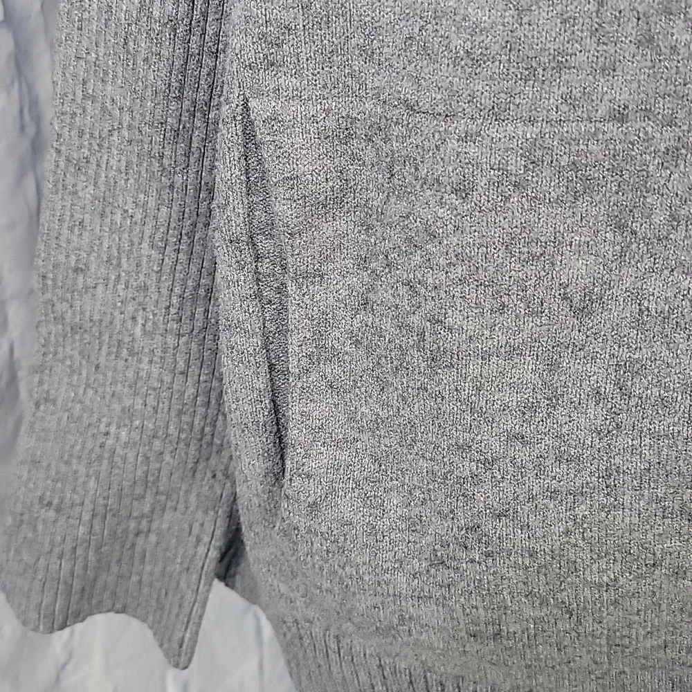 ×CYRUS Gray Loose Turtleneck‎ Sweater Large